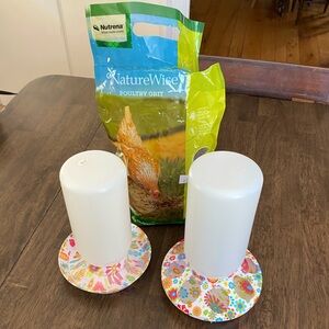 🐥 🥚 Tractor Supply chick waterer and feeder set 1 qt. 🐣